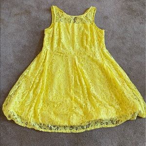 Women’s dress